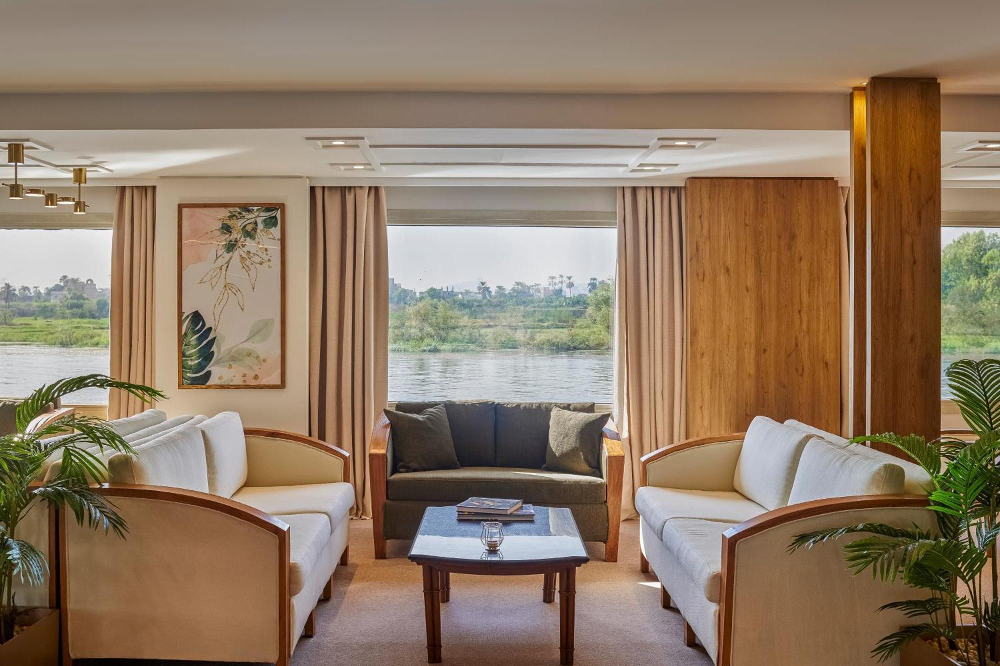 Moevenpick Royal Lotus Nile Cruise, Every Monday Four Nights From Luxor, Every Friday Three Nights From Aswan - Including Excursions & Sightseeing ภายนอก รูปภาพ