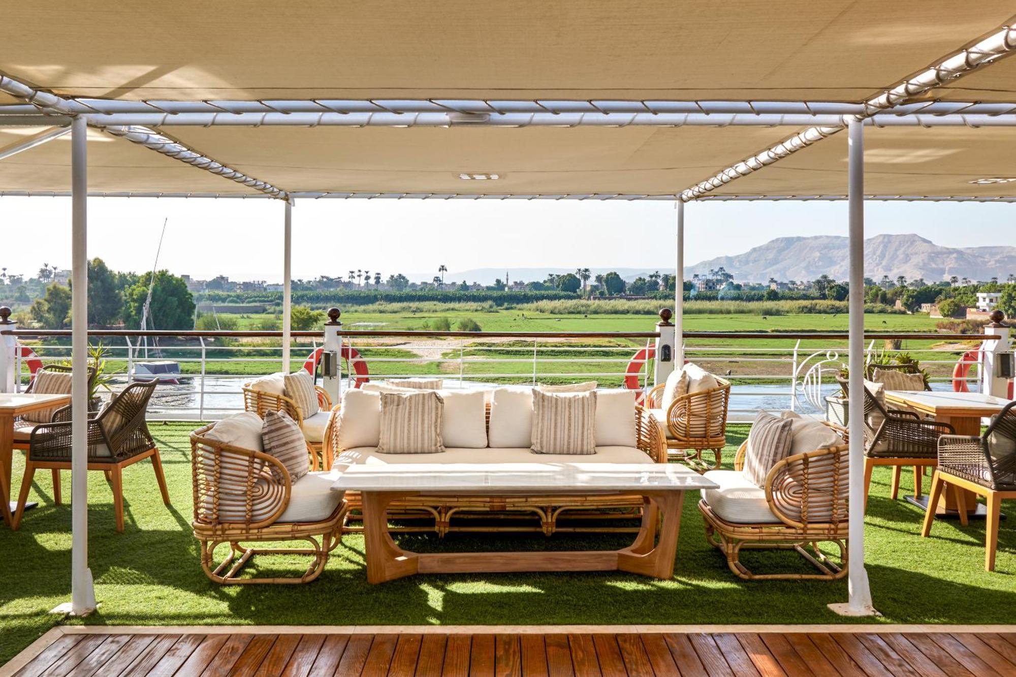 Moevenpick Royal Lotus Nile Cruise, Every Monday Four Nights From Luxor, Every Friday Three Nights From Aswan - Including Excursions & Sightseeing ภายนอก รูปภาพ