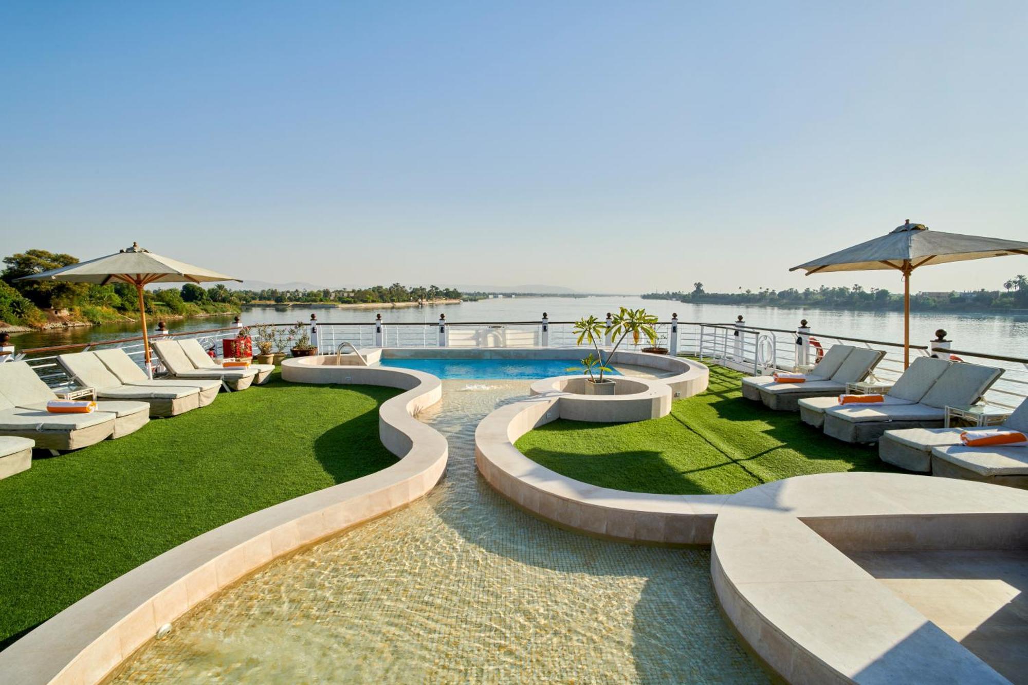 Moevenpick Royal Lotus Nile Cruise, Every Monday Four Nights From Luxor, Every Friday Three Nights From Aswan - Including Excursions & Sightseeing ภายนอก รูปภาพ